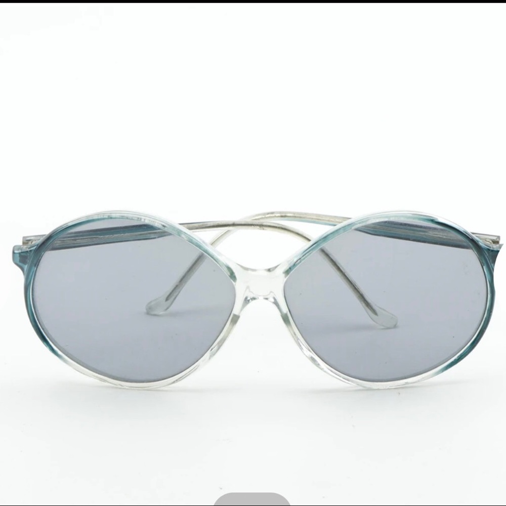 Women’s Oversized Vintage Sunglasses